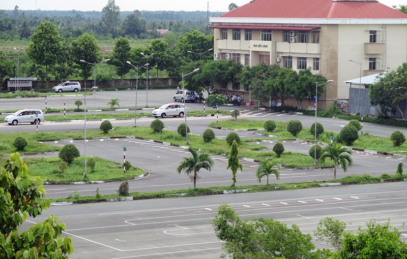 Dạy học giấy phép lái xe b1 hcm uy tín